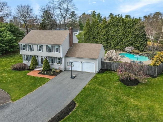 15 Helen Ln, House other with 4 bedrooms, 3 bathrooms and 4 parking in Walpole MA | Image 36