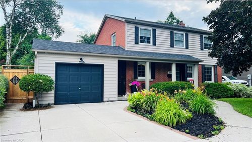 350 E Side Cres, Burlington, ON, L7R3G9 | Card Image