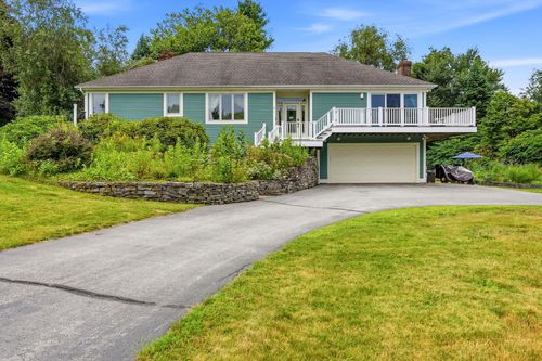 2 Fairview Dr, Concord, NH, 03301-6917 | Card Image