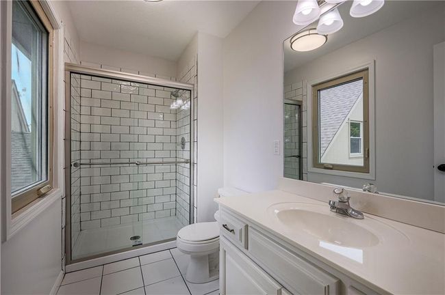 Bedroom#4 Bathroom | Image 33