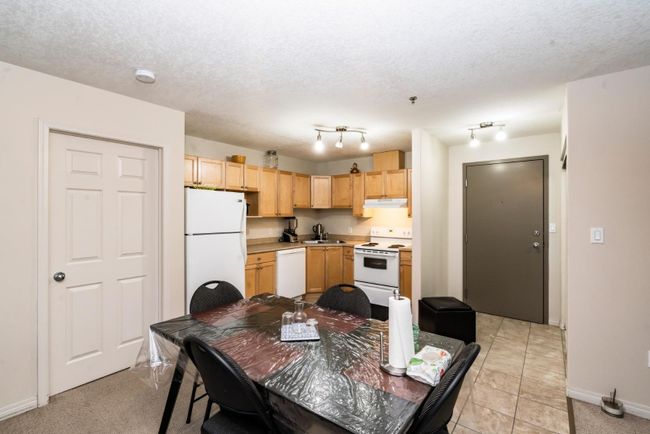 106 - 9810 96 Street, Home with 2 bedrooms, 2 bathrooms and 1 parking in Grande Prairie AB | Image 9