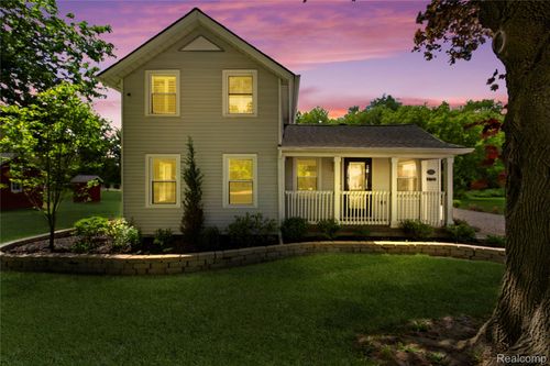 5164 Plymouth Rd, Ann Arbor, MI, 48105-9520 | Card Image