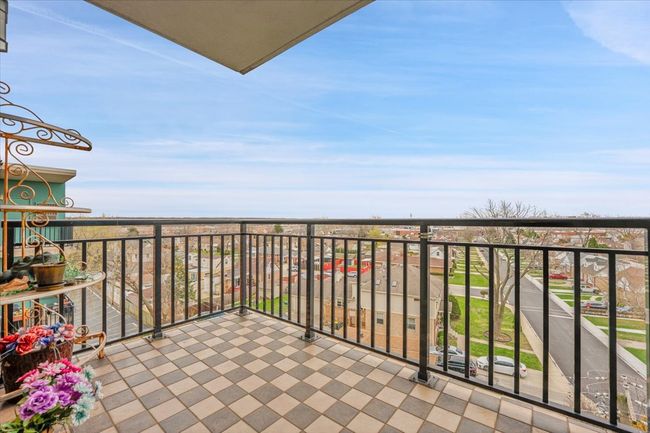 APT-506 - 9355 Irving Park Rd, Condo with 2 bedrooms, 2 bathrooms and 2 parking in Schiller Park IL | Image 29