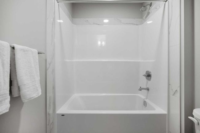 146 Magnolia Way Se, House other with 7 bedrooms, 4 bathrooms and 4 parking in Calgary AB | Image 27