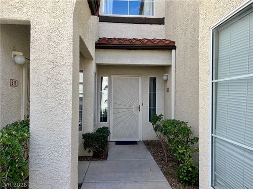321-2975 Bluegrass Ln, Henderson, NV, 89074-2856 | Card Image