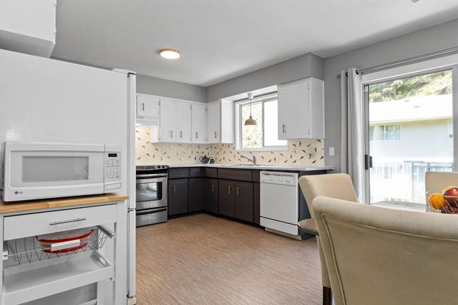 21322 Mallard Dr, House other with 4 bedrooms, 2 bathrooms and 4 parking in Hope BC | Image 18