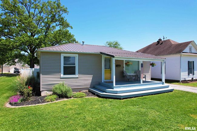 1007 Landes St, House other with 2 bedrooms, 2 bathrooms and null parking in Mount Carmel IL | Image 17