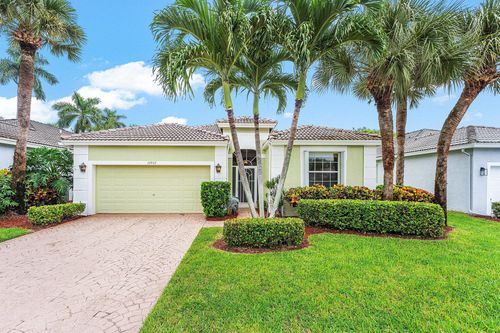 10937 Royal Caribbean Cir, Boynton Beach, FL, 33437-4222 | Card Image