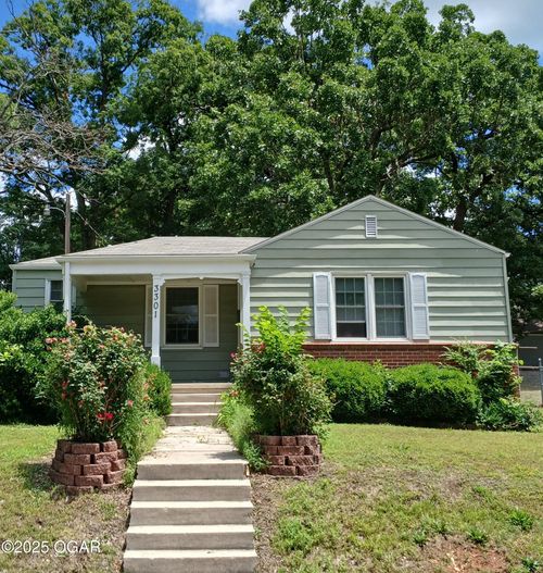 3301 S Pearl Ave, Joplin, MO, 64804-3753 | Card Image