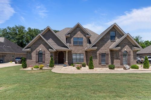 70 Cumberland Park Dr, Millbrook, AL, 36054-2597 | Card Image