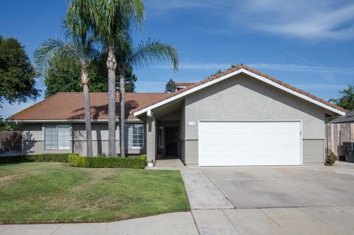 116 N Joshua Ave, Clovis, CA, 93611-5324 | Card Image