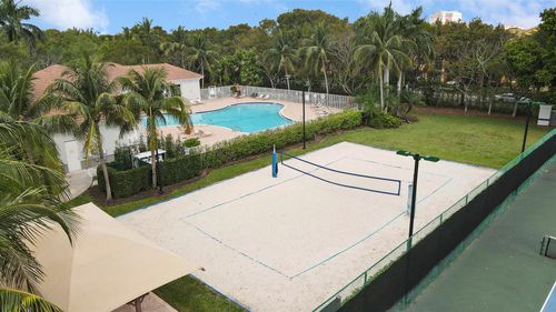 7015 Hawks Nest Ter, Riviera Beach, FL, 33407-1125 | Card Image