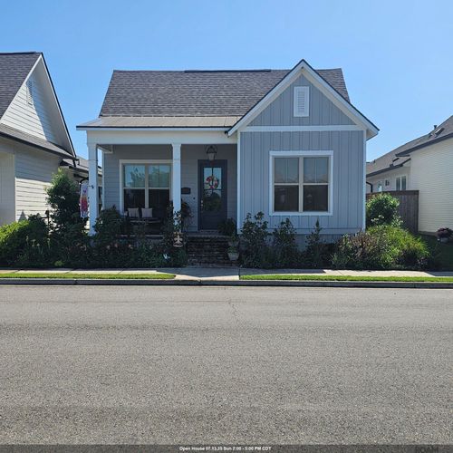4763 Cottage Oaks Dr, Gonzales, LA, 70737-8256 | Card Image