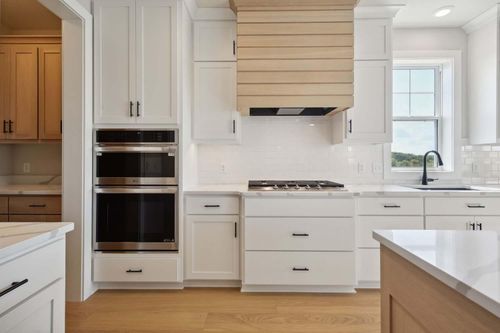 5890 Freeland Alcove N, Hugo, MN, 55038 | Card Image
