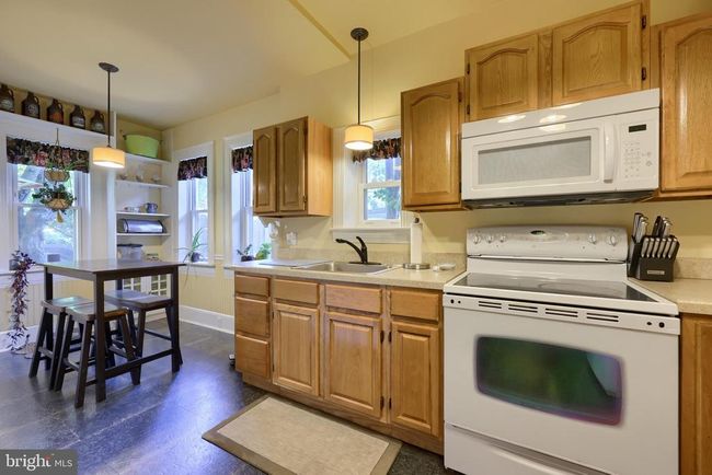 175 Hanover St, House other with 4 bedrooms, 2 bathrooms and null parking in GLEN ROCK PA | Image 7