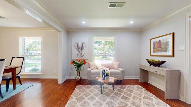 Formal Living RoomCurrently Destaged | Image 8