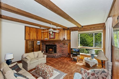 5276 Orchard Dr, Wrightwood, CA, 92397 | Card Image