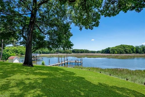 5286 Bennetts Pasture Rd, Suffolk, VA, 23435-1412 | Card Image
