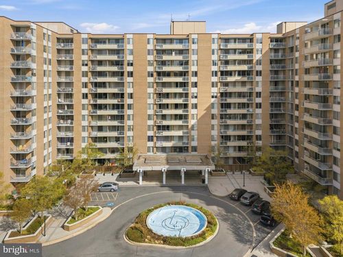 615-3001 Veazey Ter Nw, WASHINGTON, DC, 20008-5402 | Card Image