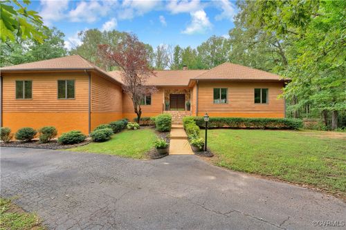 19022 Double Cedar Road, Montpelier, VA, 23192 | Card Image