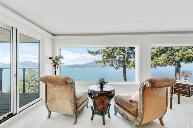 150 Mountain Drive, House other with 9 bedrooms, 7 bathrooms and 8 parking in Lions Bay BC | Image 27