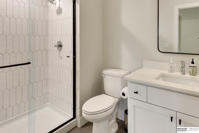 21209 B St, House other with 6 bedrooms, 5 bathrooms and 3 parking in Elkhorn NE | Image 38