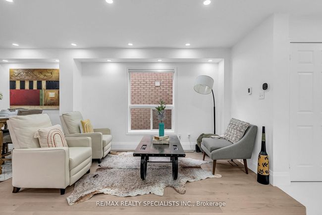 91 Buick Blvd, House other with 7 bedrooms, 5 bathrooms and 7 parking in Brampton ON | Image 6