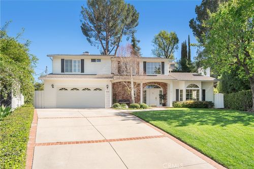 5942 Salamea Ave, Woodland Hills, CA, 91367-1139 | Card Image