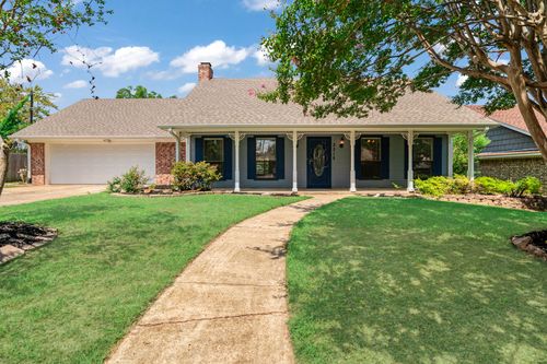 3315 E Houston St, Paris, TX, 75460-5017 | Card Image