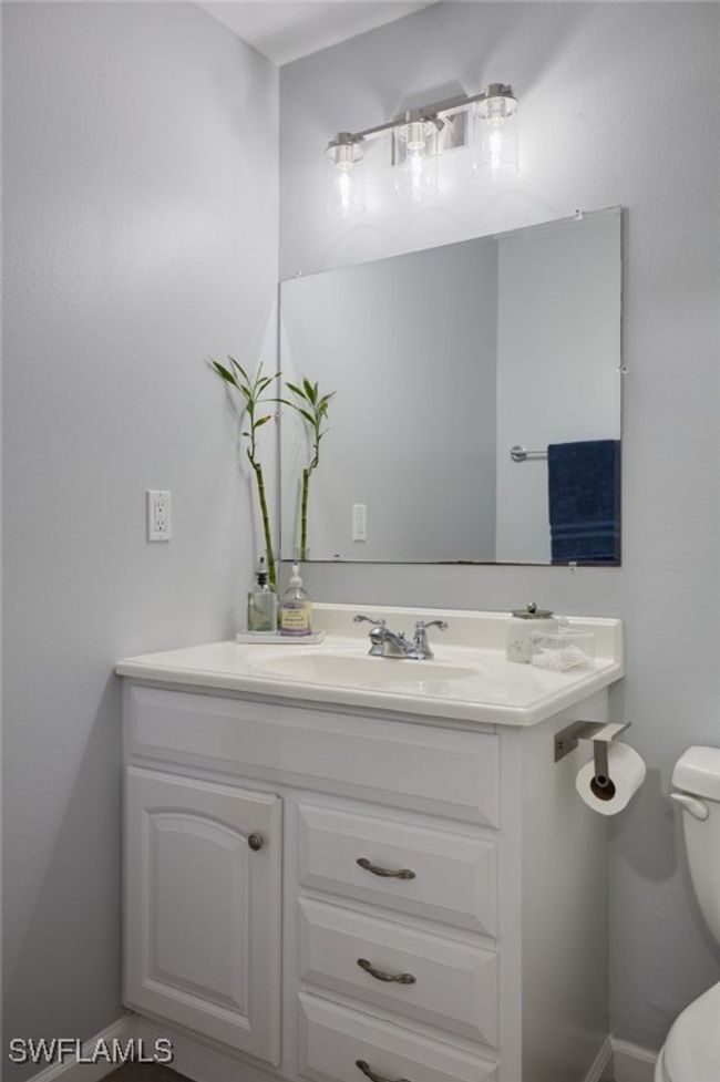 APT-2 - 3297 Royal Canadian Trce, Condo with 2 bedrooms, 2 bathrooms and null parking in Fort Myers FL | Image 16