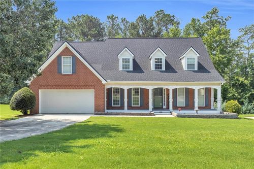 1945 Kevin Dr Se, Conyers, GA, 30013-6421 | Card Image