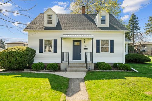 523 W Harrison St, Belvidere, IL, 61008-2531 | Card Image
