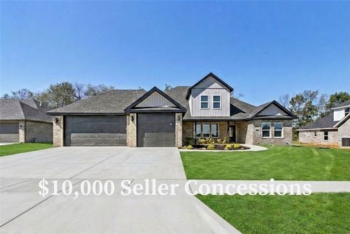 1330 Greyback Ln, Centerton, AR, 72719 | Card Image