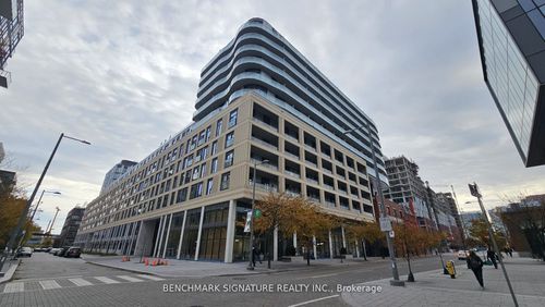 701-425 Front St E, Toronto, ON, M5A0X2 | Card Image