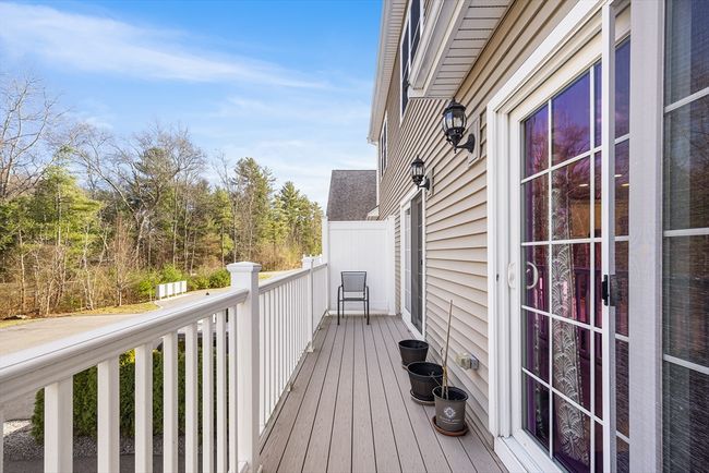 UNIT-28 - 22 Highland Rd, Condo with 3 bedrooms, 3 bathrooms and 2 parking in Raynham MA | Image 6