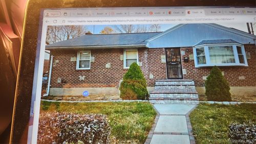 64 Fairview Blvd, Hempstead, NY, 11550-2902 | Card Image