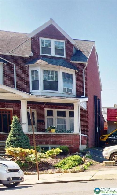 1446 Chew St, Allentown, PA, 18102-3659 | Card Image
