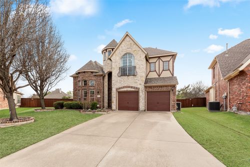 5736 New Castle Dr, Richardson, TX, 75082-4135 | Card Image