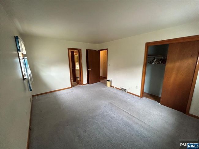 57 Standish Dr, House other with 3 bedrooms, 2 bathrooms and null parking in Clifton NJ | Image 12