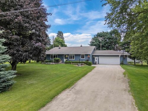 N8057 Tower Road, TAYCHEEDAH, WI, 53049 | Card Image