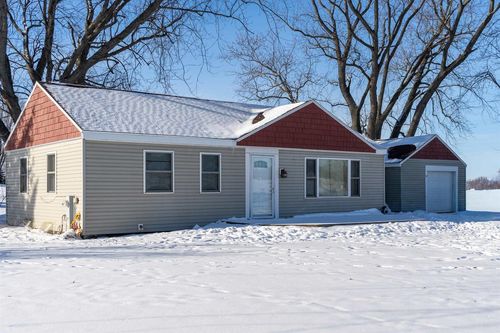 1307 Elo Road, UTICA, WI, 54964 | Card Image
