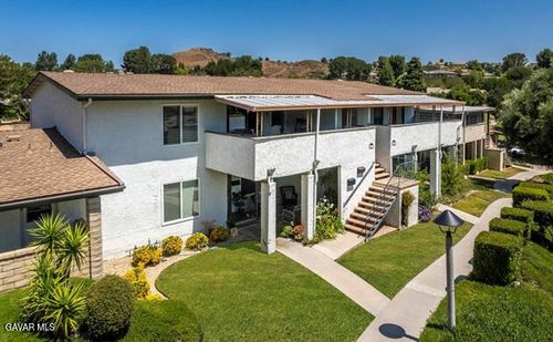 19716 Avenue Of The Oaks, Newhall, CA, 91321 | Card Image
