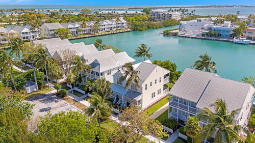 7051 Harbor Village Dr, Duck Key, FL, 33050 | Card Image