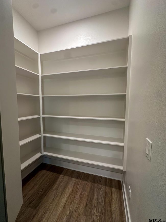 12301 Harlon St, House other with 4 bedrooms, 3 bathrooms and null parking in Flint TX | Image 12