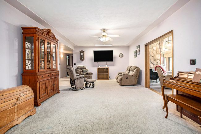 520 E Groat Rd, House other with 3 bedrooms, 2 bathrooms and null parking in Dowling MI | Image 4