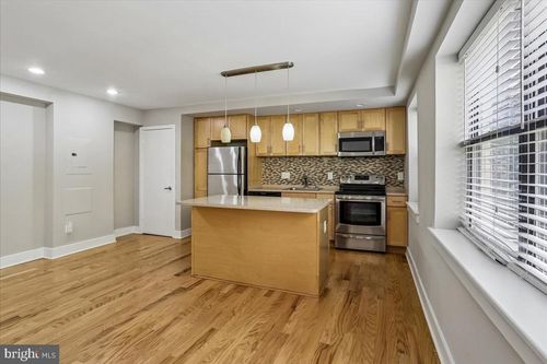 113-212 Oakwood St Se, WASHINGTON, DC, 20032-1755 | Card Image