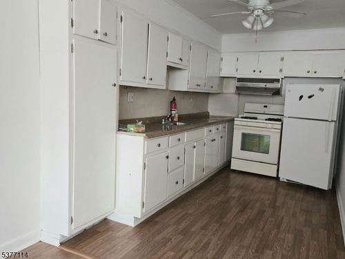 1st-305 Green Ave, Lyndhurst, NJ, 07071-2243 | Card Image