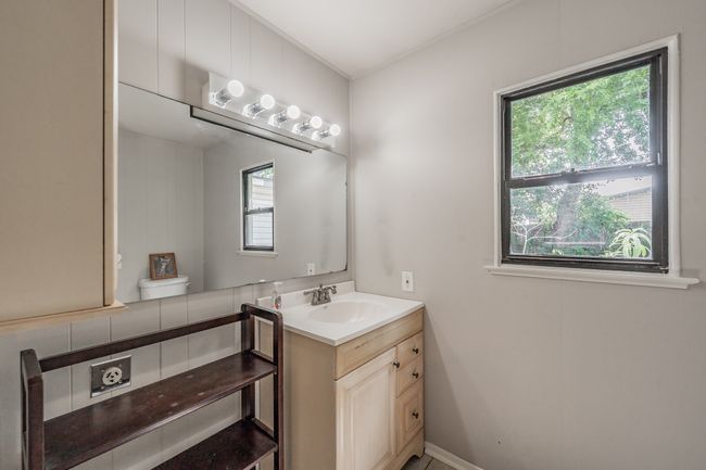 600 Brookfield Dr, House other with 3 bedrooms, 2 bathrooms and null parking in Hurst TX | Image 24