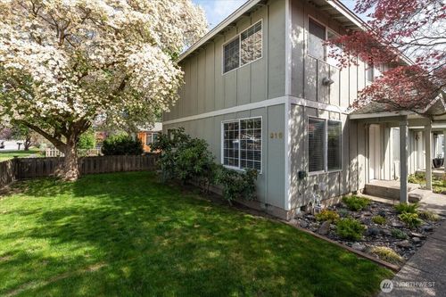 1-316 E Wapato Ave, Chelan, WA, 98816-9039 | Card Image