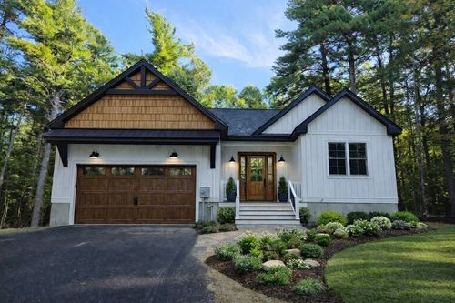149 Bragg, Westminster, MA, 01473 | Card Image
